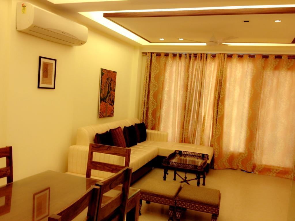 วู้ดเพ็คเกอร์ เซอร์วิซ อพาร์ตเมนต์ - กรีนพาร์ค Apartment นิวเดลี ห้อง รูปภาพ